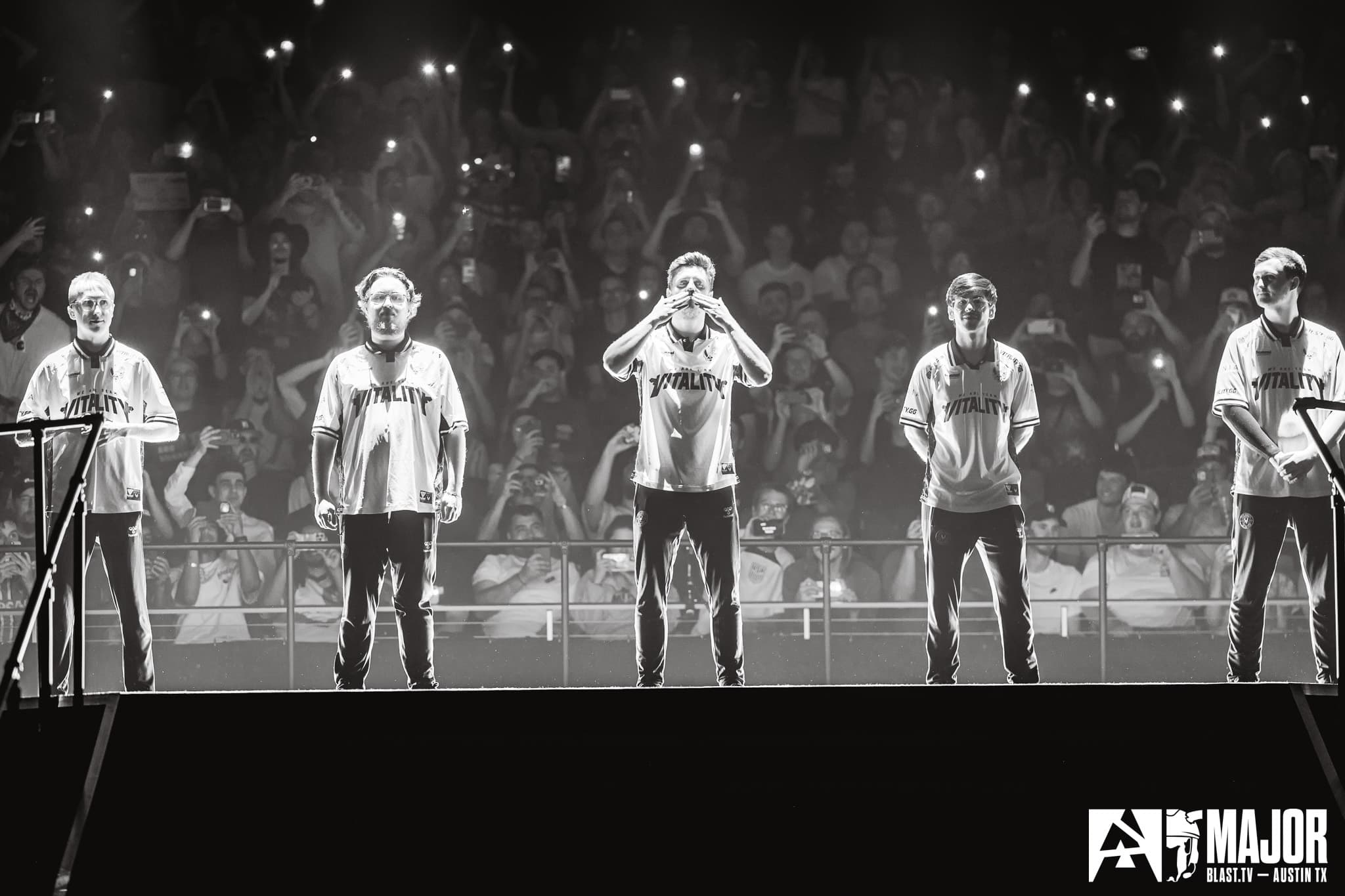 MOUZ face Team Vitality for Austin Major 2025 Grand Finals spot