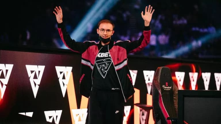 Tundra Esports. Nine