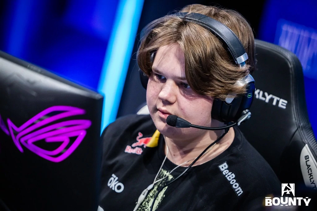 PARIVISION Confirm zweih Transfer and Part Ways with AW