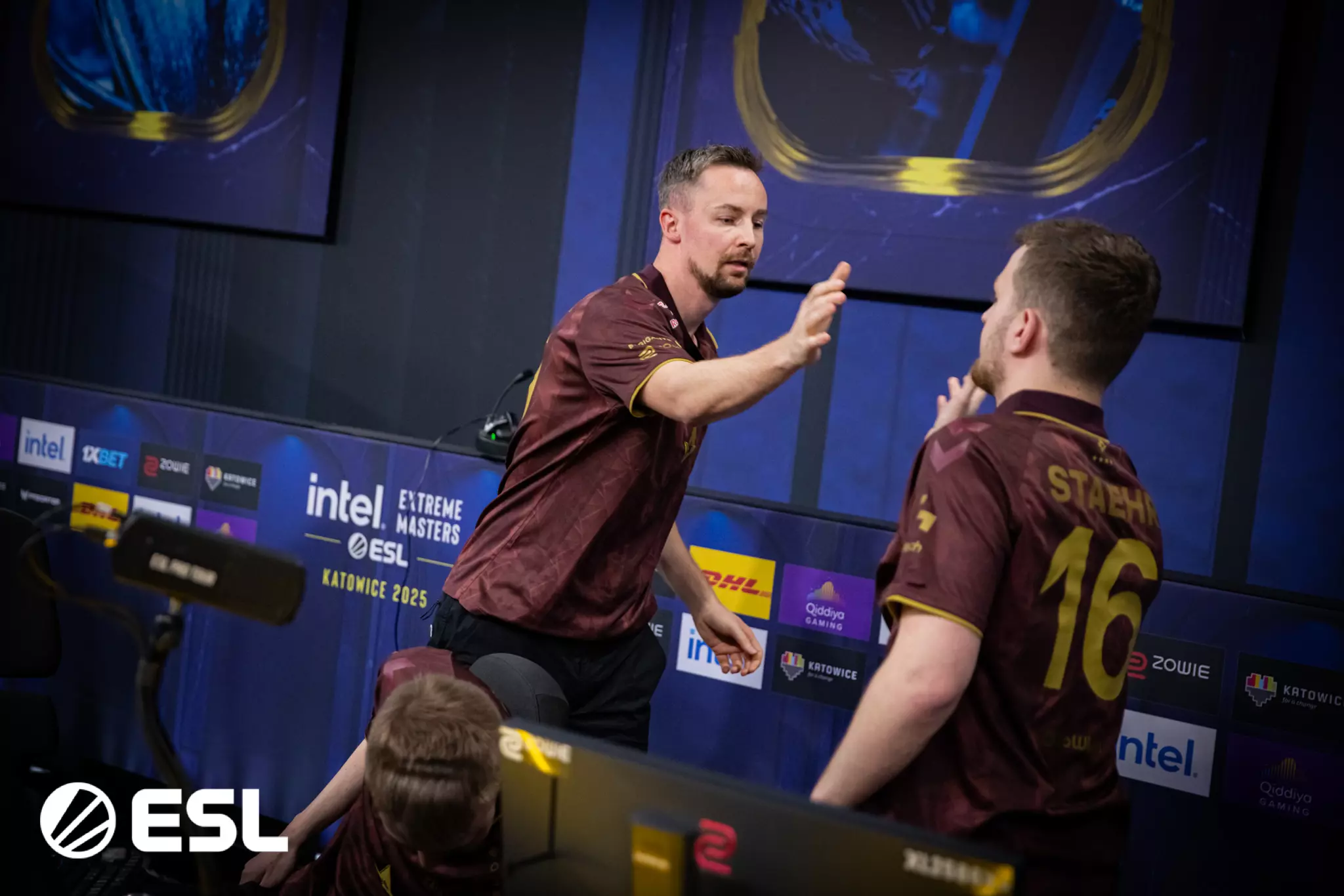 CS:GO Esports | CS:GO Tournaments and News | Strafe Esports