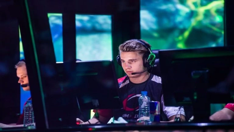 Dota 2 Champions League Season 8 playoffs - Let's Get Started