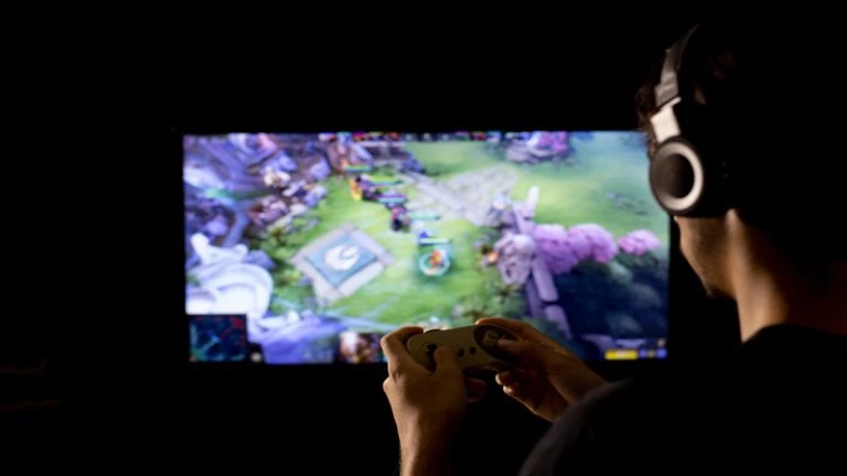 Gladiators To Take On Secret in Dota 2 WEU Season 17